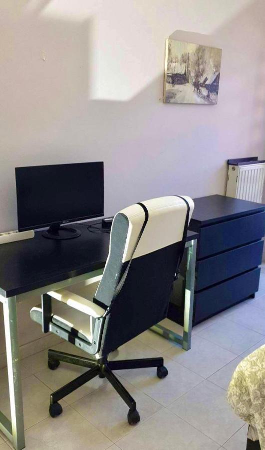 Modern 2Br City Flat 10Min From The Beach Atény Exteriér fotografie