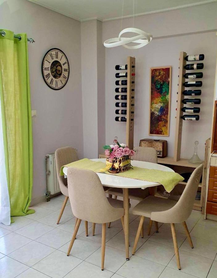 Modern 2Br City Flat 10Min From The Beach Atény Exteriér fotografie